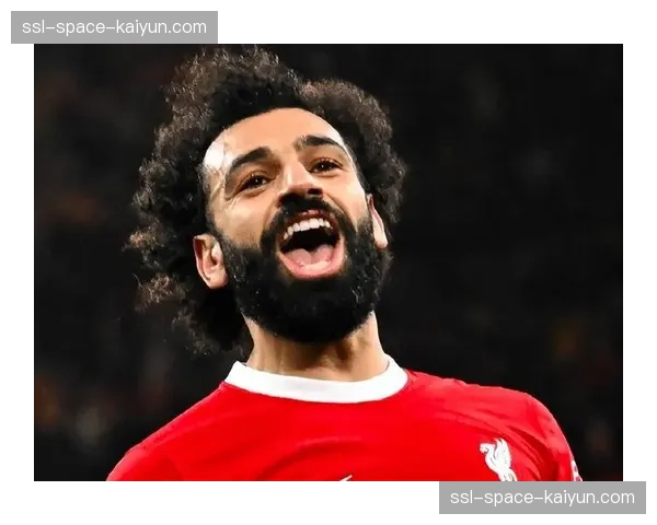 传闻愈演愈烈，利物浦与拜仁就萨拉赫夏季转会展开初步接触